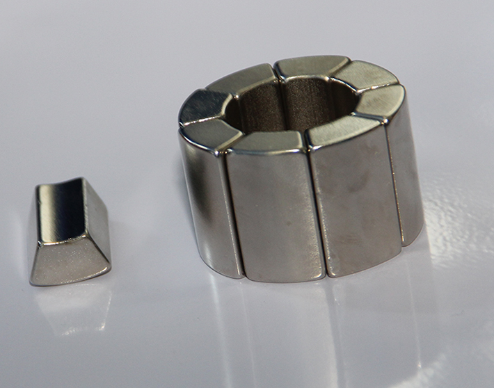 電機(jī)磁鐵 電機(jī)磁鐵